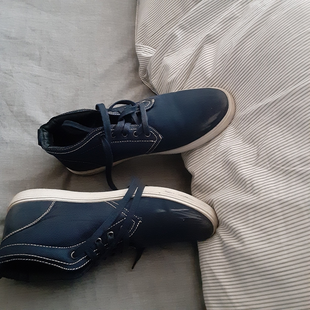 Suede like casual booties